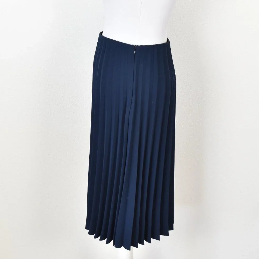 Everlane Pleated Navy Blue Midi Skirt - 2 - Picture 4 of 8